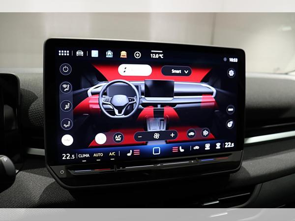 Volkswagen T-Roc Life 1.5l eTSI DSG KEYLESS LED KAMERA PDC SHZ