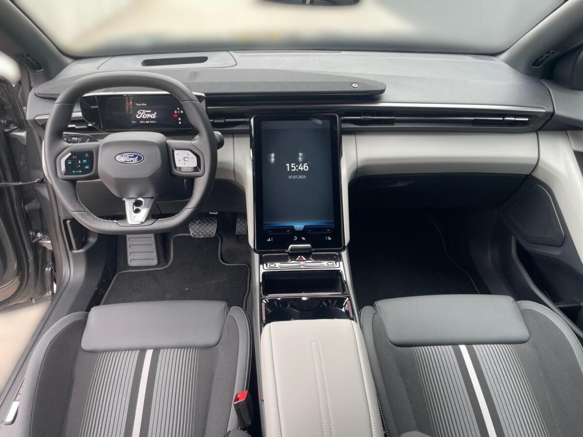 Ford Capri 77 kWh RWD Navi HUD LED 360°Kamera Klimaautom