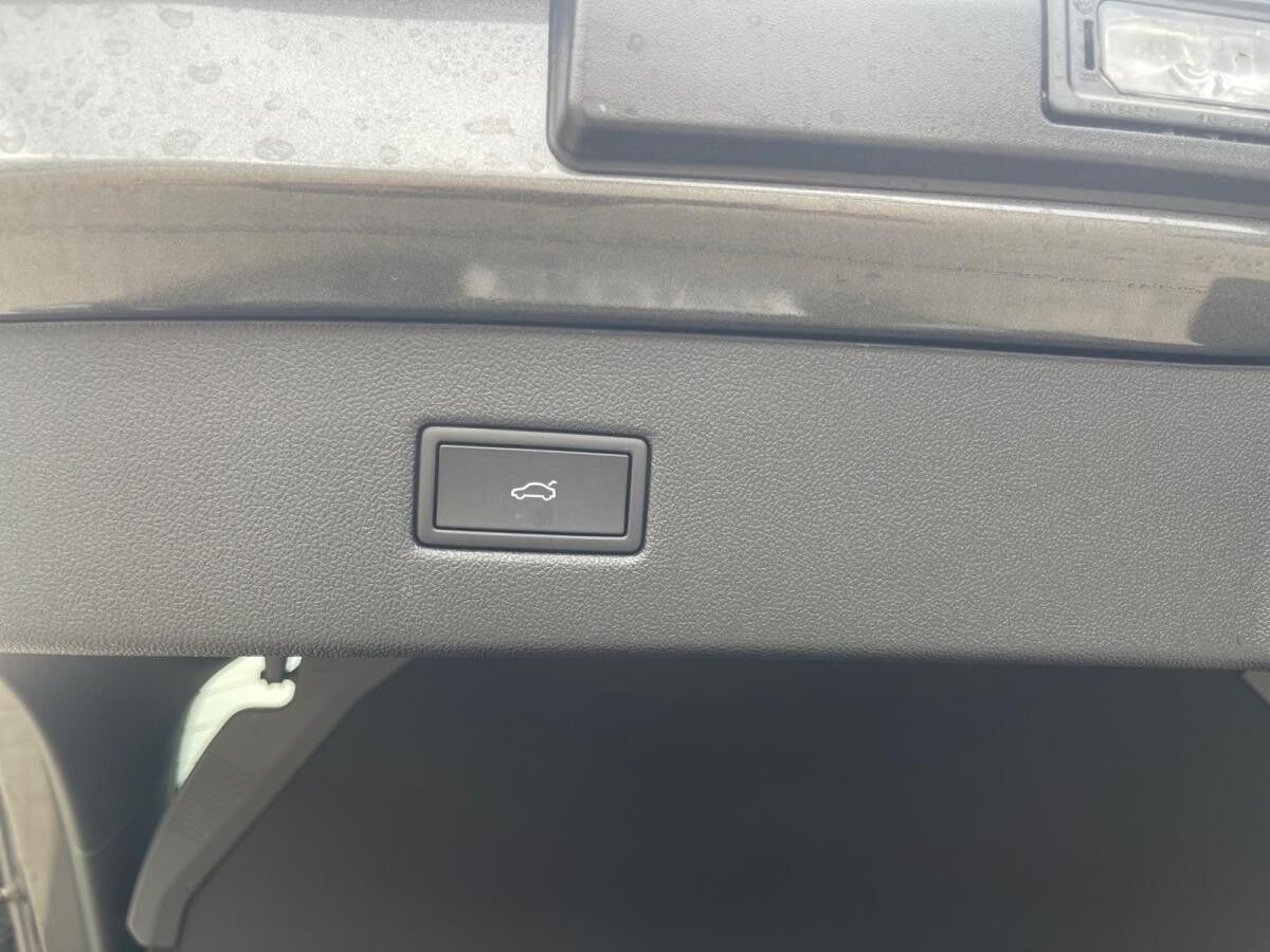 Ford Capri 77 kWh RWD Navi HUD LED 360°Kamera Klimaautom