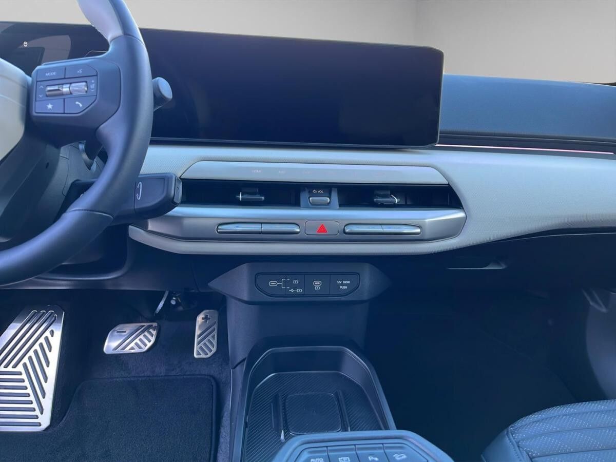 Kia EV4 81,4 kWh GT-Line RFK KLIMA LED NAVI ALU PANO DRIVE WISE HEAD UP V2L ELEK HECKKLAPPE SITZHEIZUN