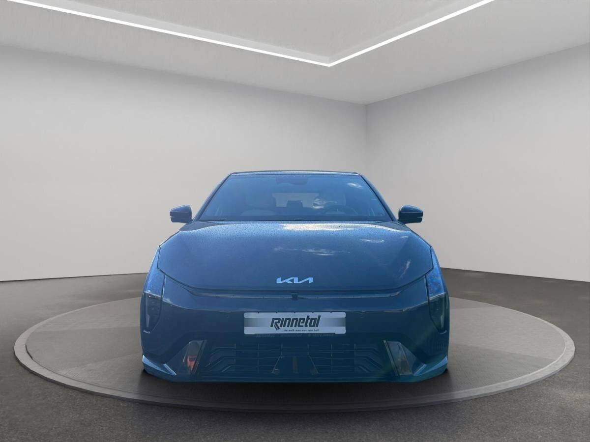 Kia EV4 81,4 kWh GT-Line RFK KLIMA LED NAVI ALU PANO DRIVE WISE HEAD UP V2L ELEK HECKKLAPPE SITZHEIZUN