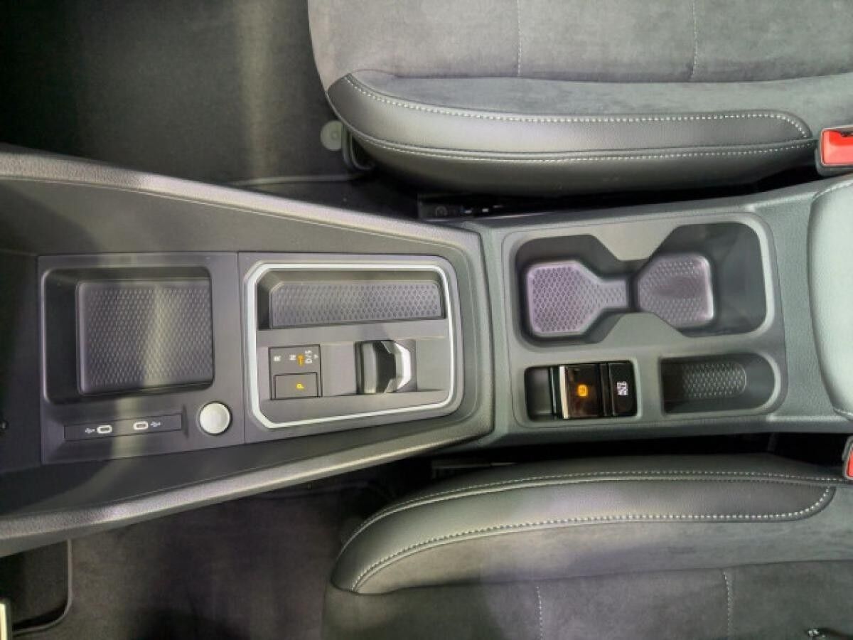 Volkswagen Caddy Style KR 2.0 TDI 90 KW DSG *LED* Navi * M+S