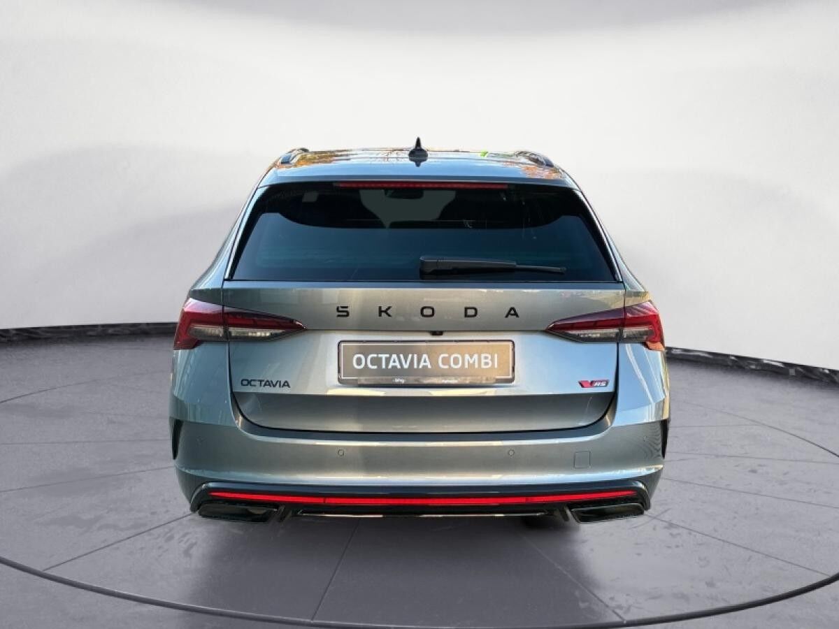 Skoda Octavia Combi RS 2.0 TSI DSG 265PS *SOFORT VERFÜGBAR*