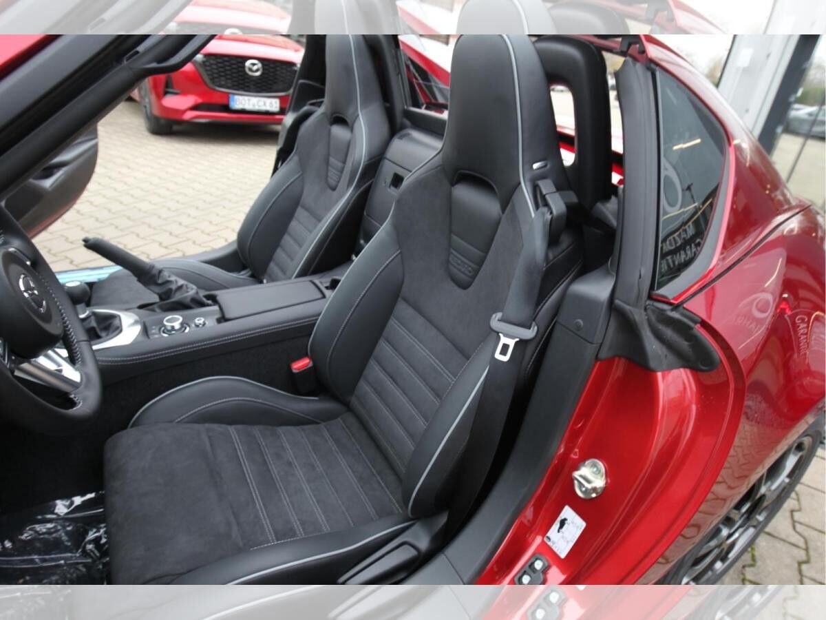 Mazda MX-5 RF 1.5 SKYACTIV-G 132 Homura /Recaro/BOSE