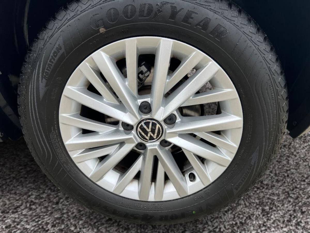 Volkswagen T-Roc 1.5 TSI Life inkl. AHZV und Standheizung