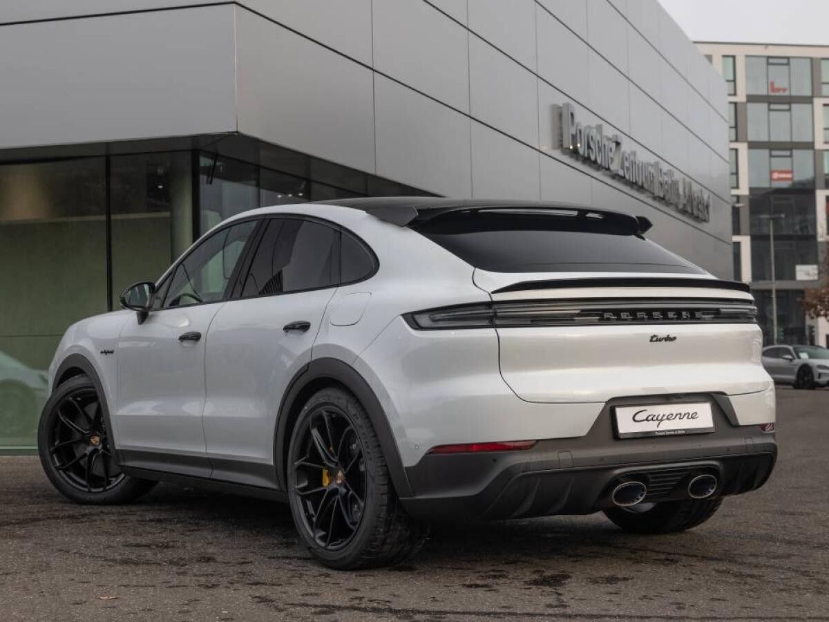 Porsche Cayenne Turbo E-Hybrid Coupé mit GT Paket *BLACKDEAL*