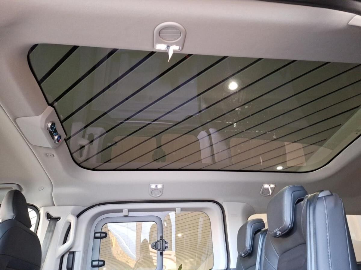 Ford Tourneo Custom Titanium X ***L2 Diesel AWD StandH PANO AHK LEDER MATRIX 19"***Sofort***