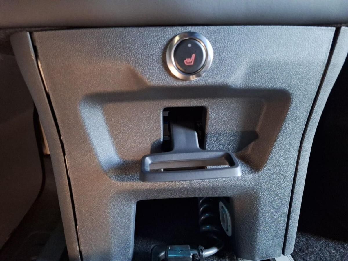 Ford Tourneo Custom Titanium X ***L2 Diesel AWD StandH PANO AHK LEDER MATRIX 19"***Sofort***