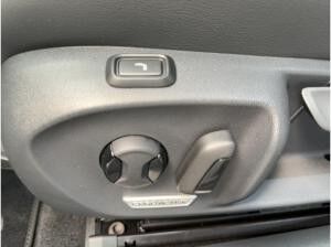 Volkswagen Passat Business 2.0 TDI 150PS DSG*Navi*HeadUp*DCC*SOFORT Volkswagen Passat Business 2.0 TDI 150PS DSG*Navi*HeadUp*DCC*SOFORT