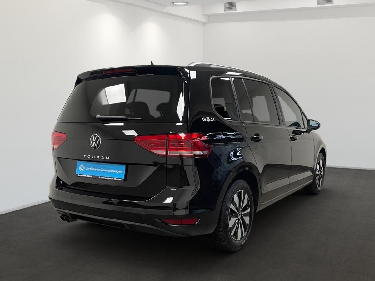 Volkswagen Touran Comfortline Goal 2.0 TDI 110kW DSG - IQ.Light AHK Kamera Navi LM Park Assist 7-Sitzer ACC SHZ