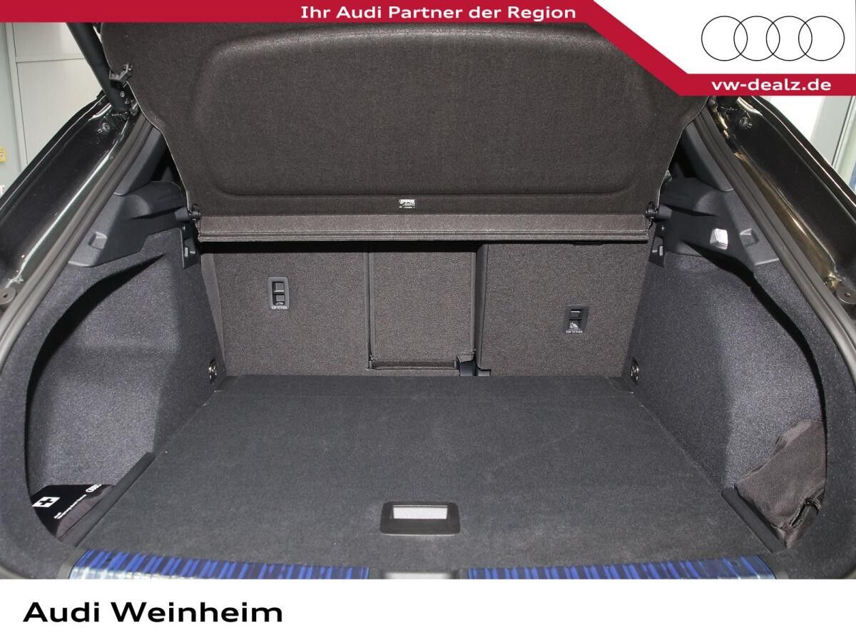 Audi Q3 SUV TFSI S tronic NAVI ALU 19" LED DAB