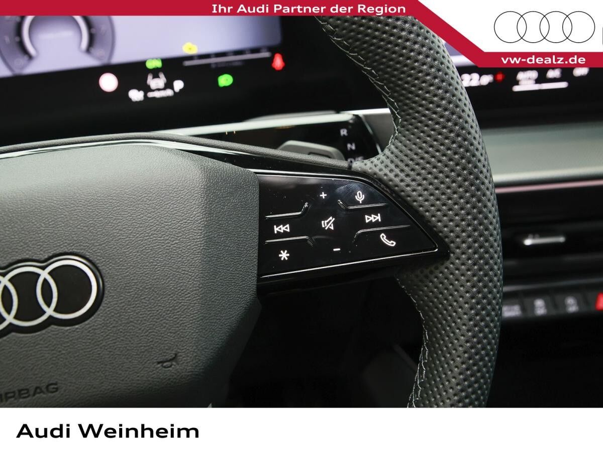 Audi Q3 SUV TFSI S tronic NAVI ALU 19" LED DAB