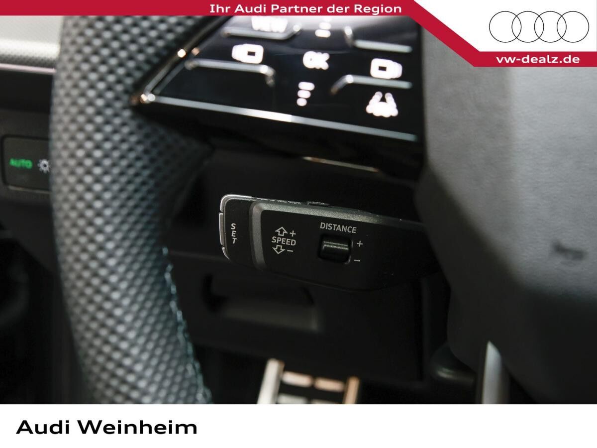 Audi Q3 SUV TFSI S tronic NAVI ALU 19" LED DAB