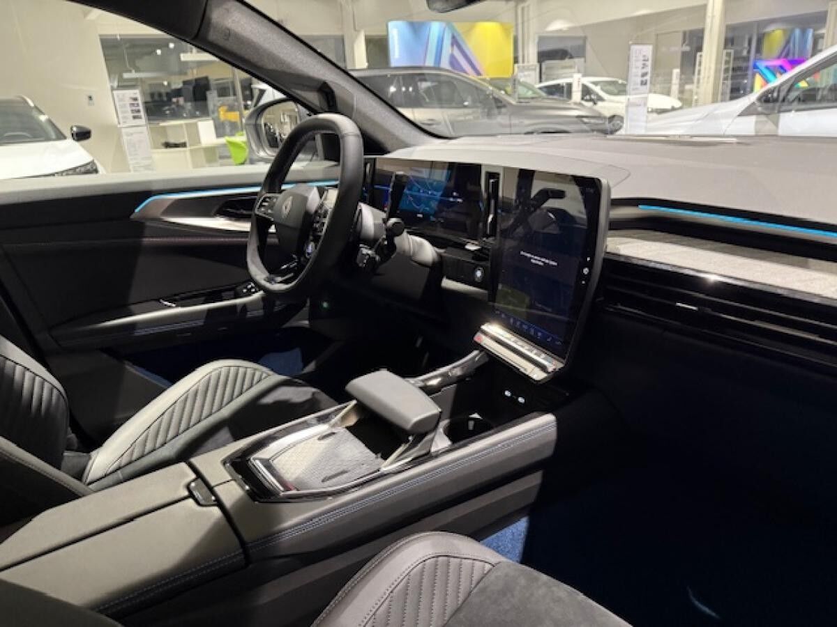 Renault Rafale SOFORT LIEFERBAR ER LUXUS RAFALE ATELIER Alpine  4x4 "PLUG-IN  Hybrid - 300 PS