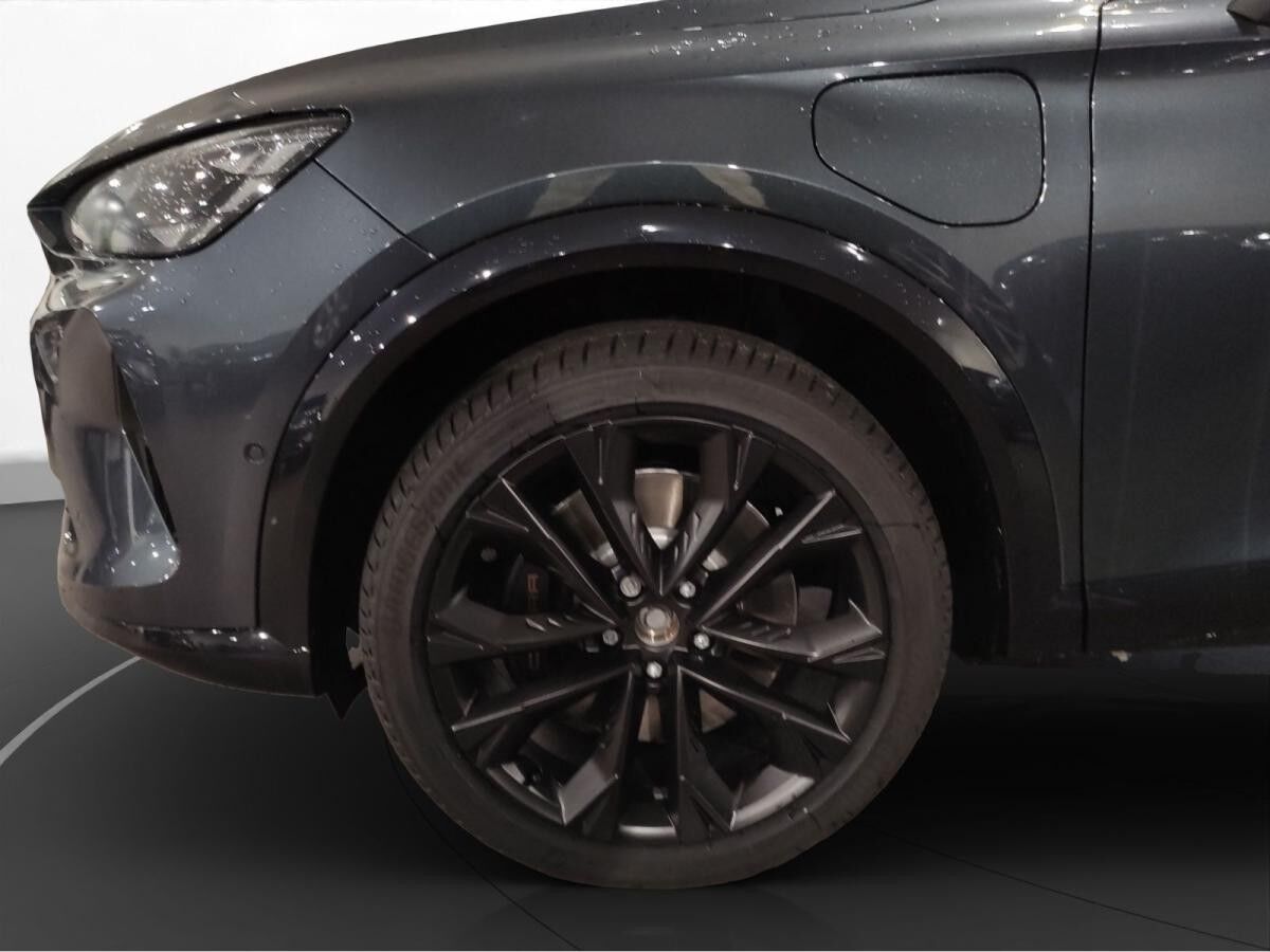 Cupra Formentor 1.5 e-HYBRID VZ Black Edition Cupra Formentor 1.5 e-HYBRID VZ Black Edition