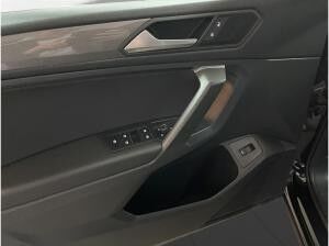 Volkswagen Tiguan Allspace 2.0 TDI 4M AHK Matrix LM 18" Navi RFK ACC
