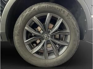 Volkswagen Tiguan Allspace 2.0 TDI 4M AHK Matrix LM 18" Navi RFK ACC