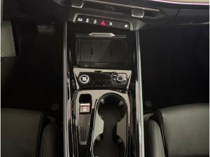 Audi Q3 SUV TFSI S tronic Audi Q3 SUV TFSI S tronic