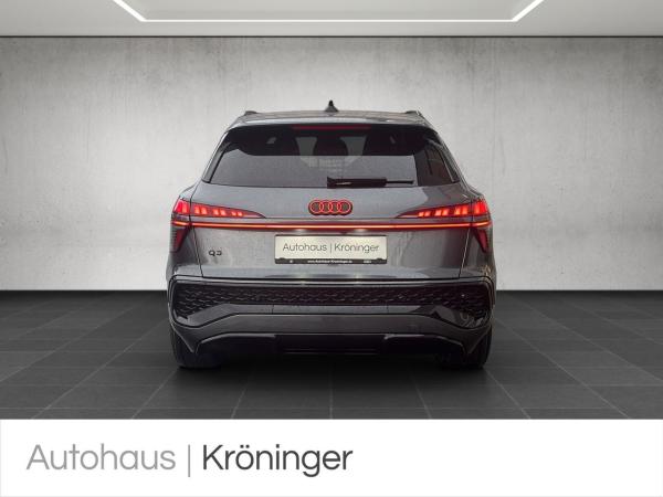 Audi Q3 1.5 TFSI Sline STronic ACC Rück