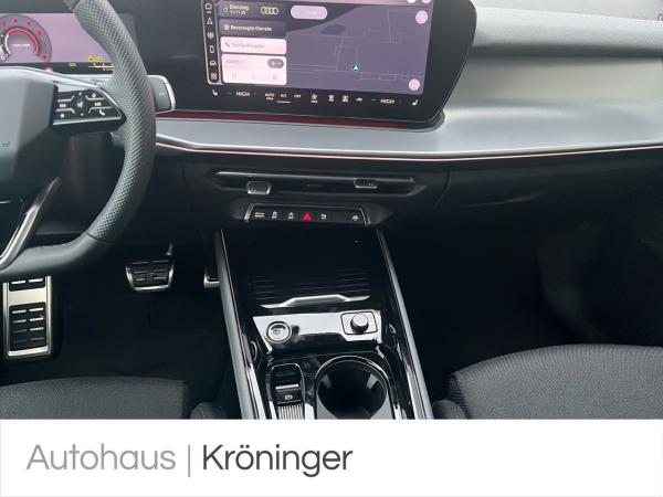 Audi Q3 1.5 TFSI Sline STronic ACC Rück