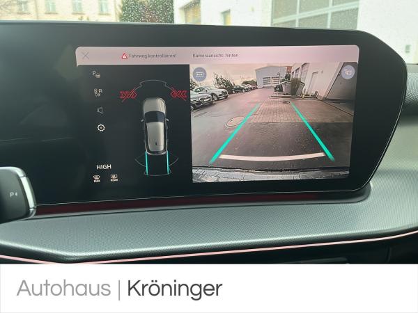 Audi Q3 1.5 TFSI Sline STronic ACC Rück