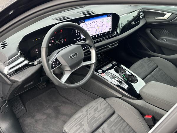 Audi A5 Avant 2.0 TFSI S tronic MMI LED AHK Kamera