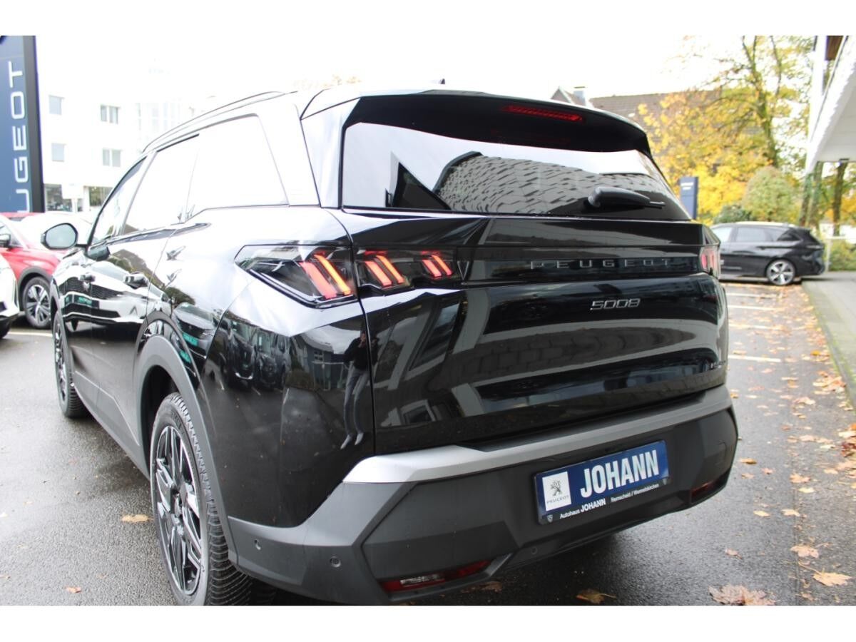 Peugeot 5008 Allure MILD HYBRID 145 e-DSC6 *Anhängerkupplung*