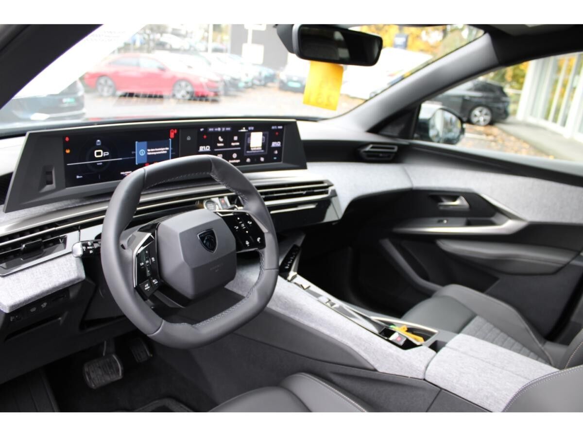 Peugeot 5008 Allure MILD HYBRID 145 e-DSC6 *Anhängerkupplung*