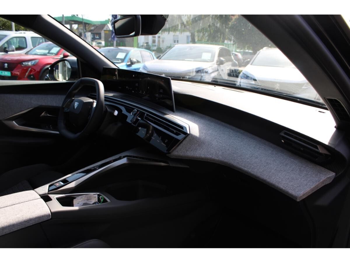 Peugeot 3008 Allure MILD HYBRID 145 e-DSC6 *Anhängerkupplung*