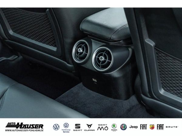Alfa Romeo Giulia Veloce 2.0 Turbo AT8 Q4 PREMIUM TECHNOLOGIE HARMAN KARDON