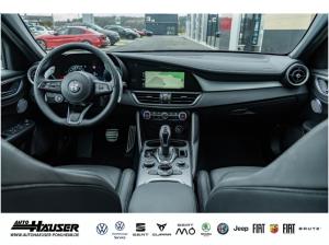 Alfa Romeo Giulia Veloce 2.0 Turbo AT8 Q4 PREMIUM TECHNOLOGIE HARMAN KARDON