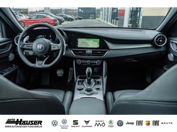 Alfa Romeo Giulia Veloce 2.0 Turbo AT8 Q4 PREMIUM TECHNOLOGIE HARMAN KARDON
