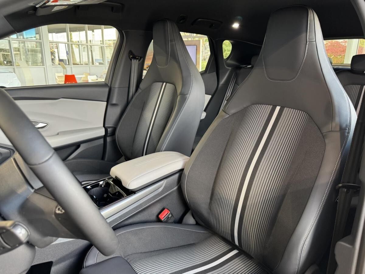 Ford Capri ⚡️🔋Ext. Range | 623 km Reichweite | AHK+Wärmepumpe+KeyFree+360°Kamera+Memory+Tempomat-ad