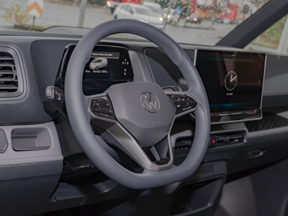 Volkswagen ID.Buzz Cargo Pro **mit Regalsystem** sofort verfügbar
