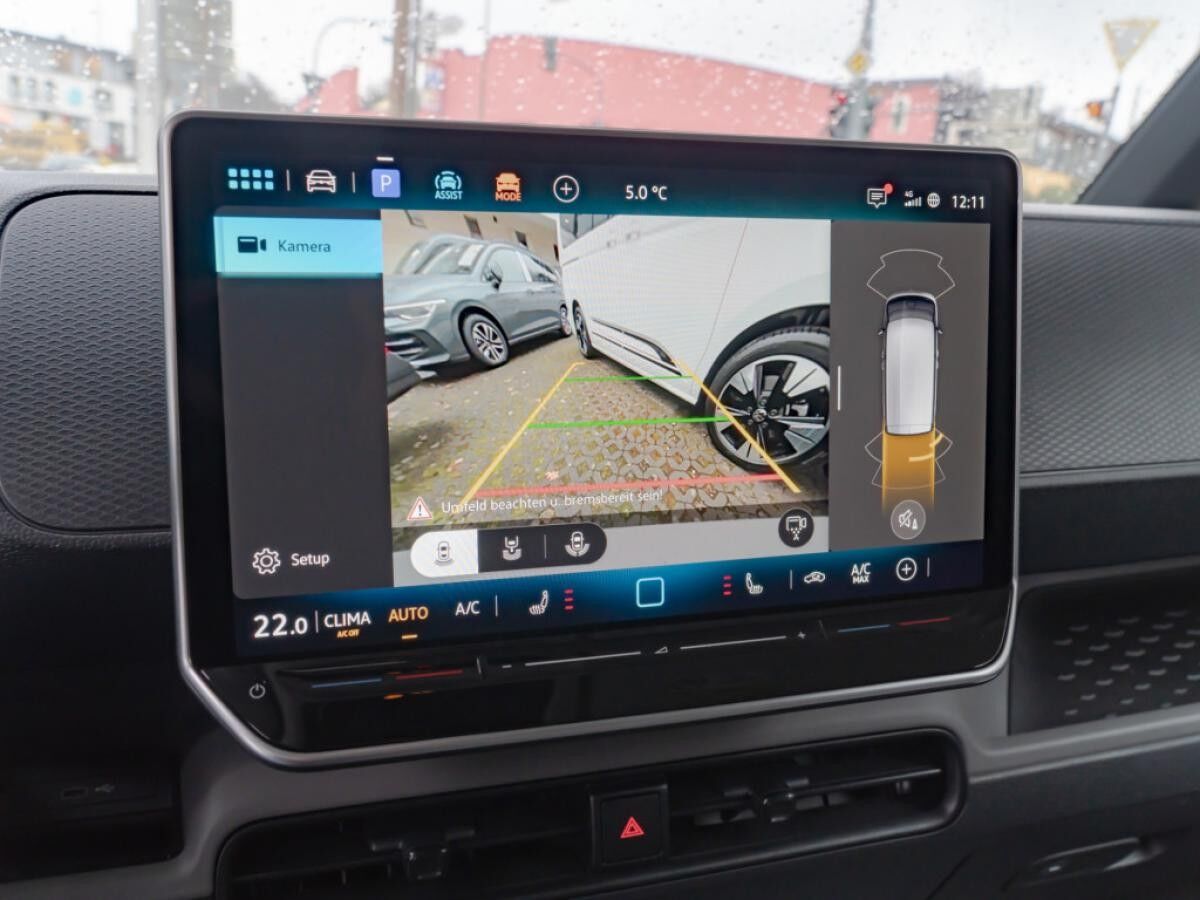 Volkswagen ID.Buzz Cargo Pro **mit Regalsystem** sofort verfügbar