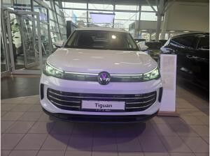 Volkswagen Tiguan Elegance eHybrid //SOFORT VERF.// 204PS - 0,5% Versteuerung, HUD, LED, Harman Kardon usw.