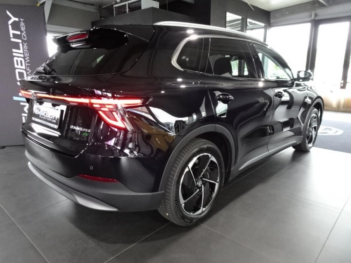 MG S5 EV Luxury Long Range