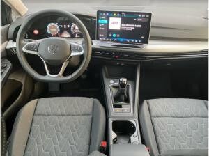 Volkswagen Golf VIII Life 1.5 TSI 16ZOLL+SHZ+LED+CARPLAY+AMBIENTE+PDC+FRONT ASSIST+DIGITAL COCKPIT