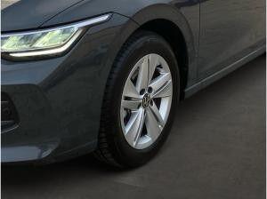 Volkswagen Golf VIII Life 1.5 TSI 16ZOLL+SHZ+LED+CARPLAY+AMBIENTE+PDC+FRONT ASSIST+DIGITAL COCKPIT