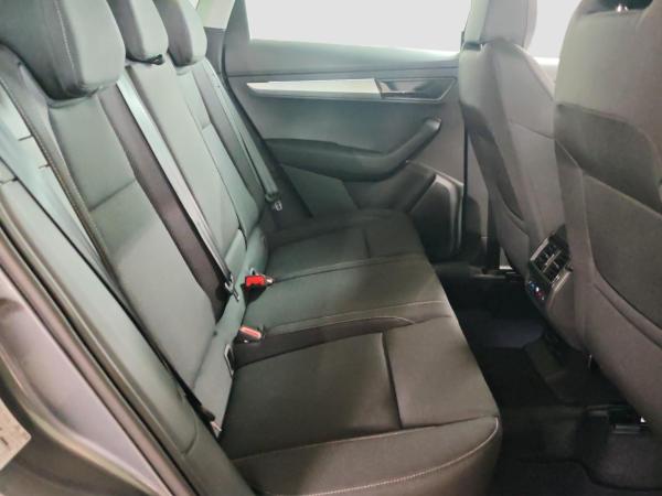 Skoda Karoq Tour 1,5 TSI DSG ACC Sicher AHK