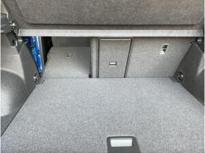 Volkswagen T-Roc Style 2.0 l TDI 150 PS DSG SOFORT VERFÜGBAR KLIMA LED NAVI ALU