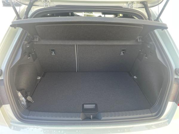 Audi A1 allstreet 30 TFSI S tronic LED RFK design selection