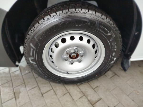 Volkswagen Transporter Kasten 2,0 l TDI 6-Gan g Radst. 3100 mm