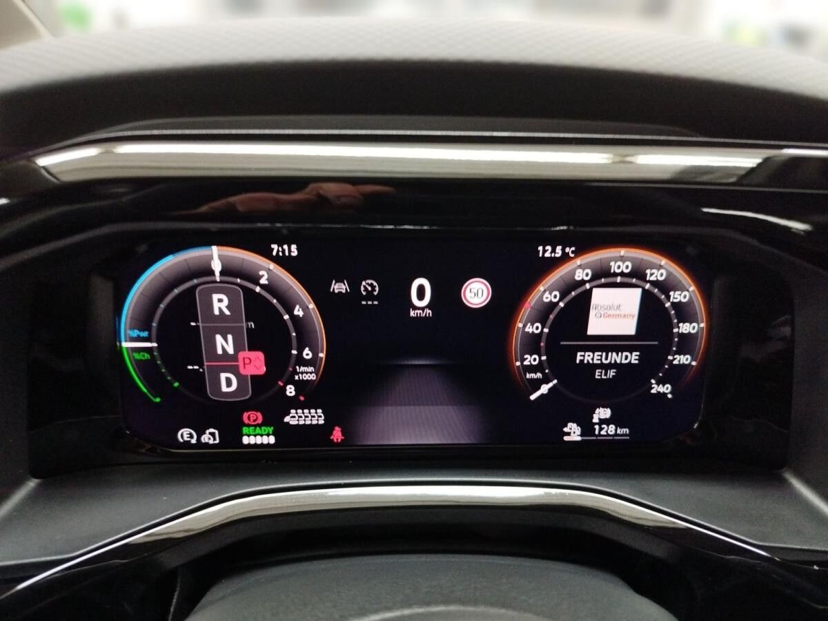 Volkswagen Multivan "Edition" eHybrid OPF 4 MOTION langer Überhang