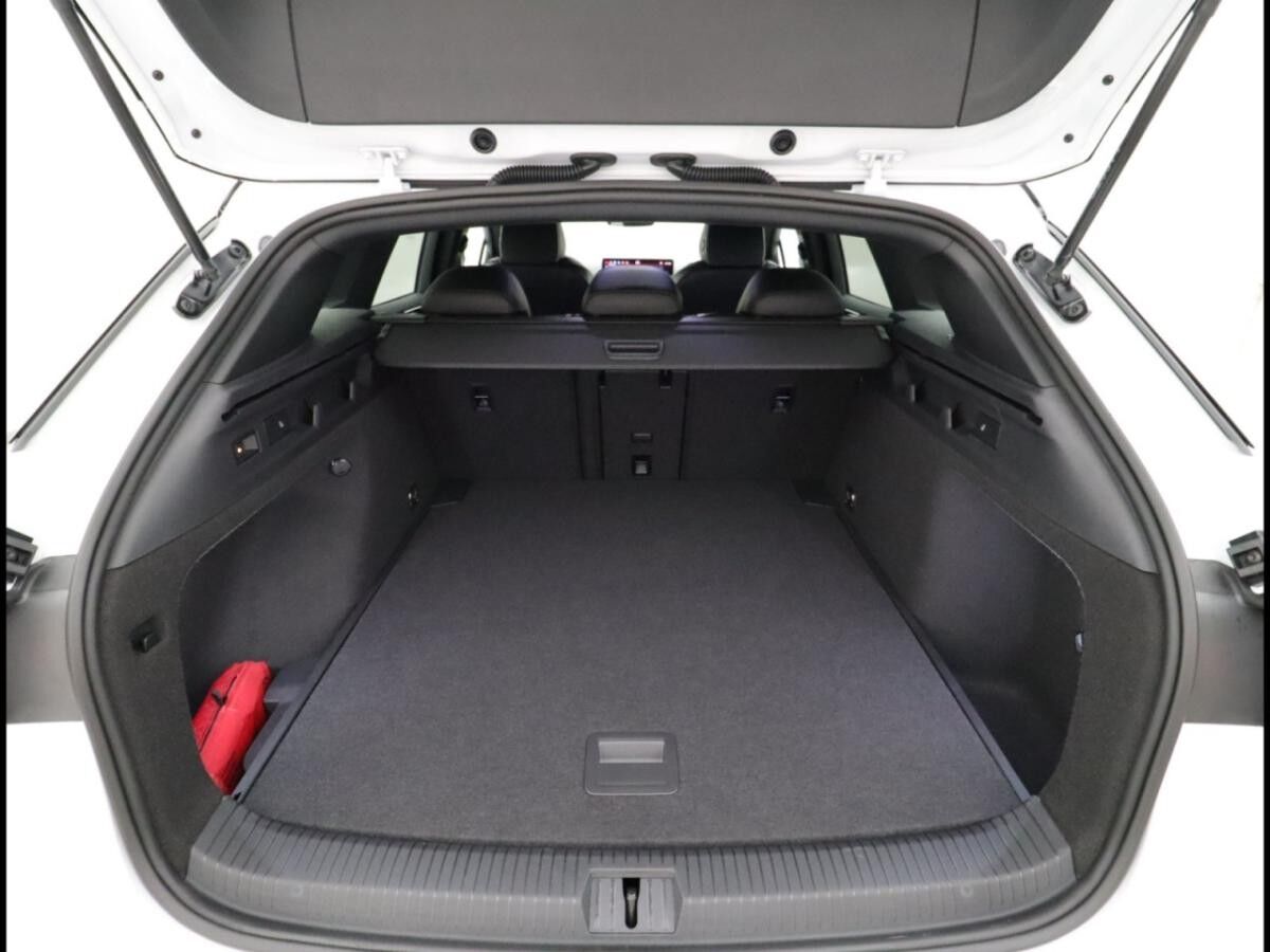 Volkswagen ID.7 TOURER GTX 4MOTION 86 KWH AUTOMATIK Bluetooth