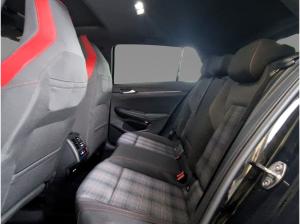 Volkswagen Golf GTI 2,0 l TSI 7 -Gang-DSG *PANO*