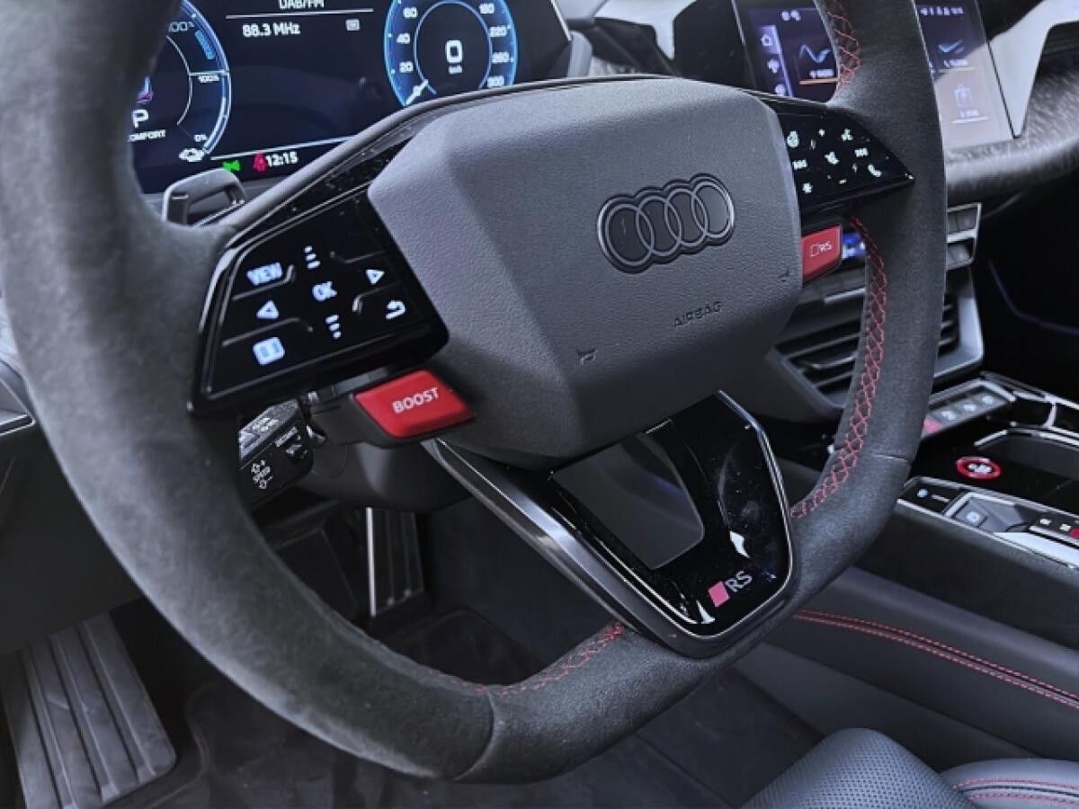 Audi RS e-tron GT Q PERFORMANCE HuD LM21 NAVI+ LEDER