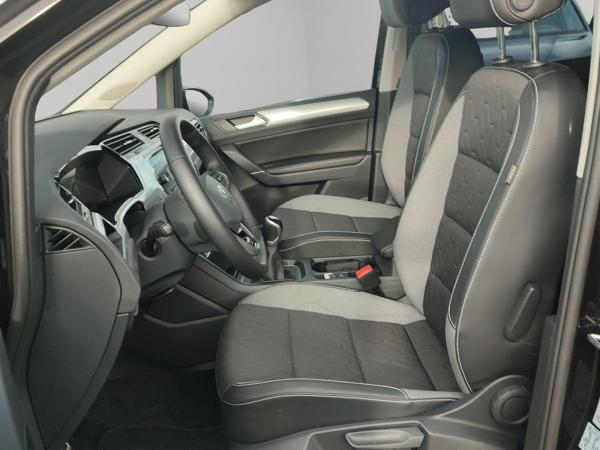 Volkswagen Touran Goal 1.5l TSI +7-SITZER+NAVI+RFK+APP-CONN
