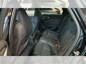 Audi A5 Avant e-hybrid quattro S tronic Digi-Cockpit