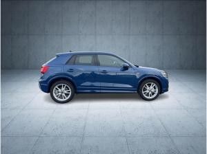 Audi Q2 S line 35 TFSI S tronic Matrix AHK ACC FLA 18